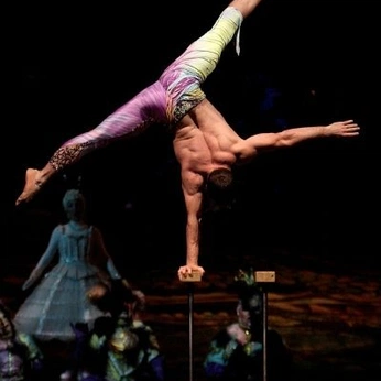 A cover of "Leo" cluster. The owner is fievel. The cluster consists of 59 elements.