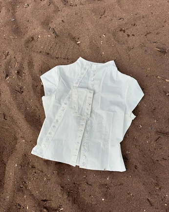 A cover of "molotow" cluster. The owner is kastulus. The cluster consists of 41 elements.