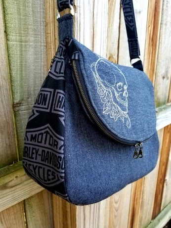 A cover of "bag" cluster. The owner is oknight. The cluster consists of 248 elements.