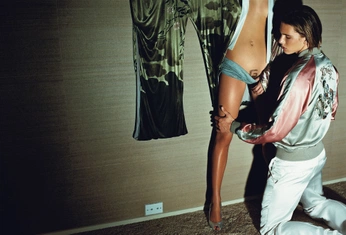 A cover of "Mario Testino" cluster. The owner is dvattch. The cluster consists of 7 elements.