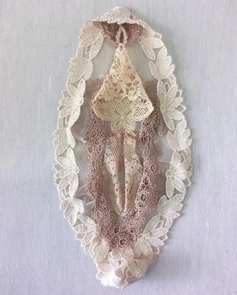 A cover of "pretty" cluster. The owner is vlocal. The cluster consists of 3 elements.