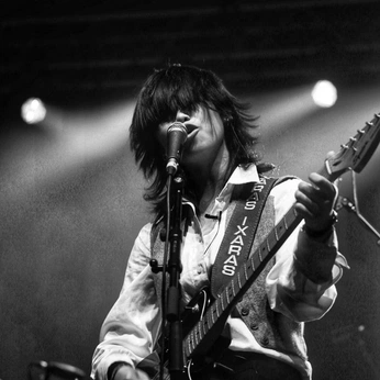 A cover of "music" cluster. The owner is alleyrose. The cluster consists of 7 elements.