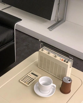 A cover of "retro style podcut" cluster. The owner is lens108301. The cluster consists of 3 elements.