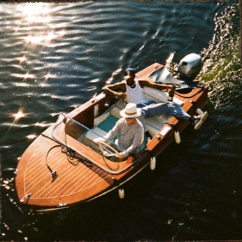 A cover of "🎱" cluster. The owner is rsneadh. The cluster consists of 3 elements.