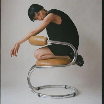 A cover of "studio" cluster. The owner is cristhian25. The cluster description is "studio compositions, lighting, and concepts.


". The cluster consists of 94 elements.