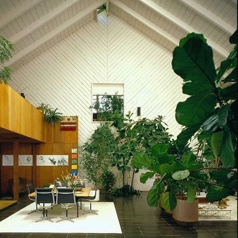 A cover of "room" cluster. The owner is kostalot. The cluster consists of 1 element.