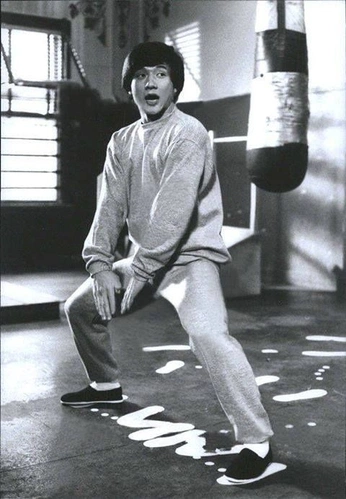 A cover of "Alabaster" cluster. The owner is gumvillage. The cluster consists of 20 elements.