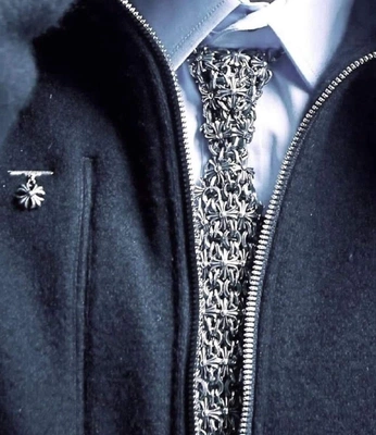 A cover of "archives" cluster. The owner is archivespb. The cluster consists of 9 elements.