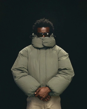 A cover of "Lookbook Outdoor" cluster. The owner is duygachuai. The cluster consists of 48 elements.