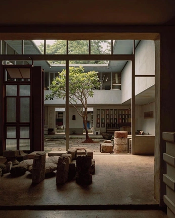 A cover of "architecture" cluster. The owner is sanskrut. The cluster consists of 9 elements.