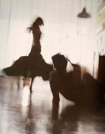 A cover of "📸" cluster. The owner is pixelated. The cluster consists of 4 elements.