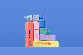 A cover of "Branding" cluster. The owner is isseydesign. The cluster consists of 14 elements.