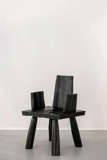 A cover of "Midnight magnolia" cluster. The owner is tirzni. The cluster consists of 13 elements.