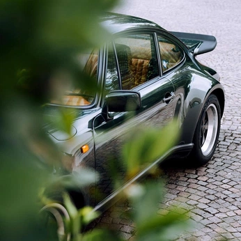 A cover of "Car Video/Photography" cluster. The owner is harleyann. The cluster consists of 25 elements.