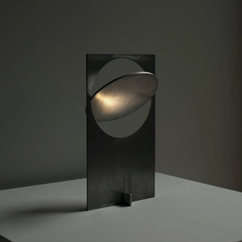 A cover of "Luminaire" cluster. The owner is isacake. The cluster consists of 9 elements.