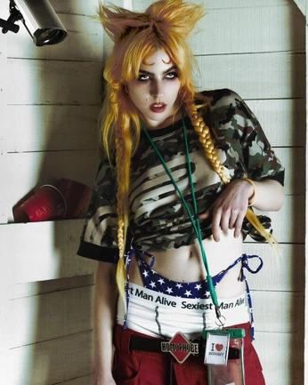 A cover of "dazed mag" cluster. The owner is sofiabacca. The cluster consists of 12 elements.