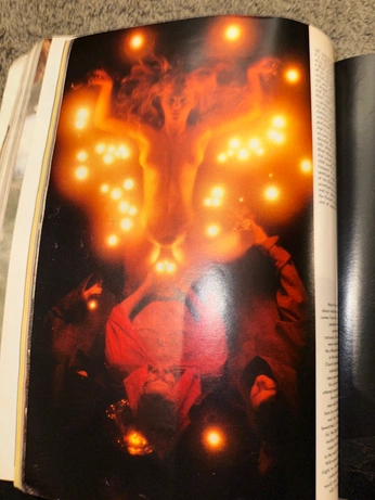 A cover of "Cult Inspiration 🕯️" cluster. The owner is noahgabrielphoto. The cluster consists of 11 elements.