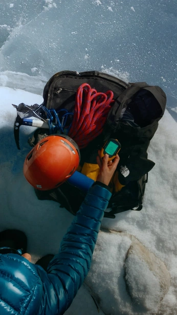 A cover of "HONOR" cluster. The owner is stehvo. The cluster consists of 26 elements.