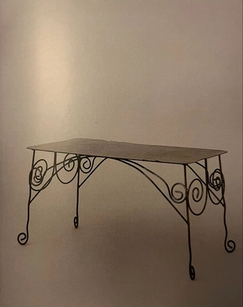 A cover of "Mobilier" cluster. The owner is hannah.lnfr. The cluster consists of 5 elements.