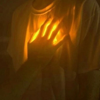 A cover of "souls intertwined" cluster. The owner is yanti. The cluster consists of 24 elements.