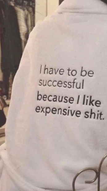 A cover of "Horse" cluster. The owner is leebi. The cluster consists of 4 elements.