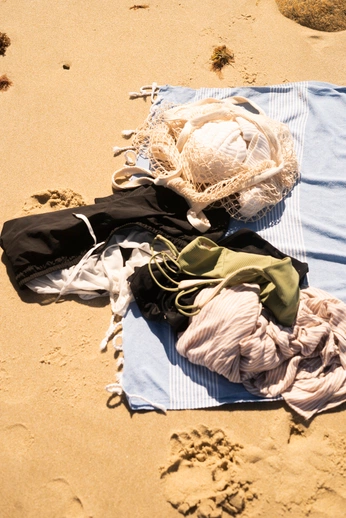 A cover of "BEACH" cluster. The owner is piersgreenan. The cluster consists of 23 elements.