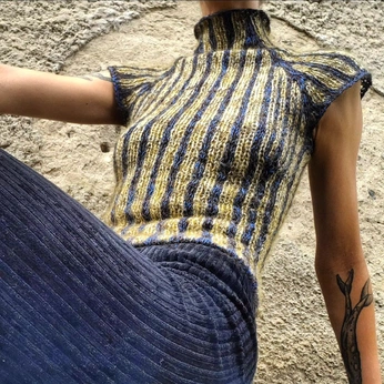 A cover of "knit" cluster. The owner is clara.st. The cluster consists of 14 elements.