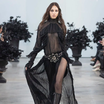 A cover of "BLUMARINE 25/26" cluster. The owner is prettygrlmantra. The cluster description is "Blumarine w/ David Koma". The cluster consists of 41 elements.