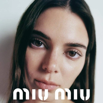 A cover of "Miu Miu" cluster. The owner is jasonmorgen. The cluster consists of 45 elements.