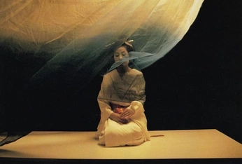 A cover of "Tokyo" cluster. The owner is maikalindsay. The cluster consists of 17 elements.