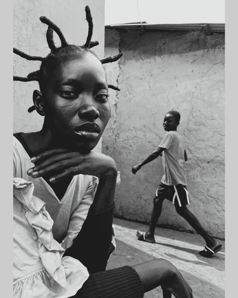 A cover of "B&W" cluster. The owner is liliaa. The cluster consists of 14 elements.