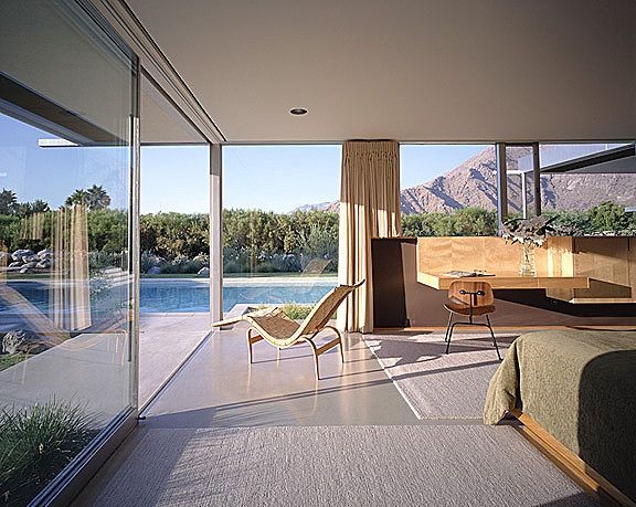 Richard Neutra's Kaufmann Desert House (1946), restored by Marmol Radziner.