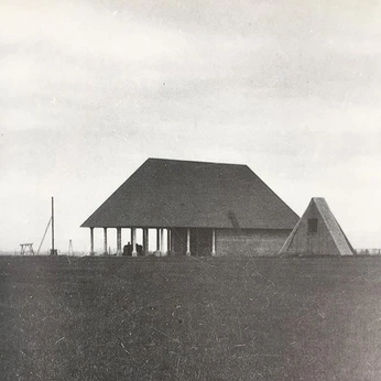 A cover of "vernacular" cluster. The owner is brooklyn. The cluster consists of 37 elements.