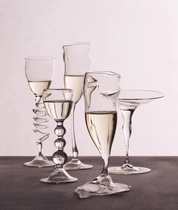 A cover of "Glasses" cluster. The owner is criscsns. The cluster description is "Glasses". The cluster consists of 5 elements.