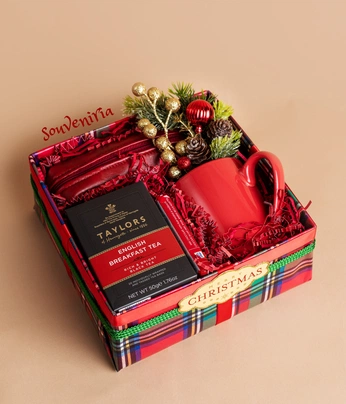 A cover of "Axis Xmas Poster - Box" cluster. The owner is luismendes. The cluster consists of 24 elements.