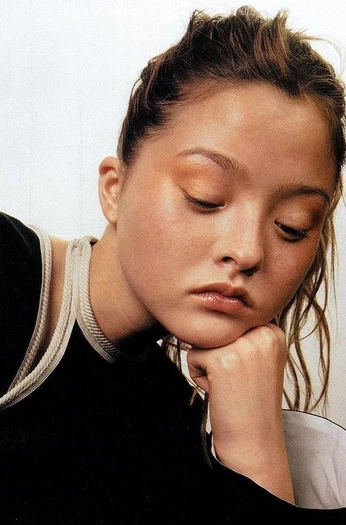 A cover of "river" cluster. The owner is swimcap. The cluster consists of 4 elements.