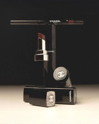 A cover of "Product photgraphy" cluster. The owner is gaiaferrara. The cluster consists of 5 elements.