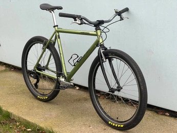 A cover of "Bike" cluster. The owner is heltevica. The cluster consists of 5 elements.