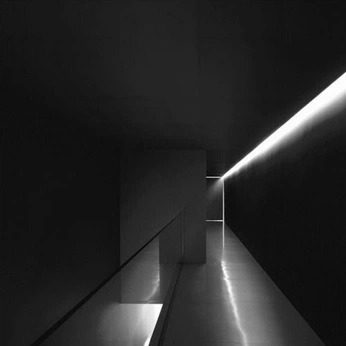 A cover of "Photography/Architecture" cluster. The owner is silverf0xii. The cluster description is "Special feelings". The cluster consists of 135 elements.