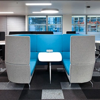 A cover of "Chair thing" cluster. The owner is elkraneo. The cluster consists of 128 elements.