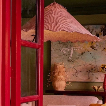 A cover of "lighting" cluster. The owner is andrewsmash. The cluster consists of 22 elements.