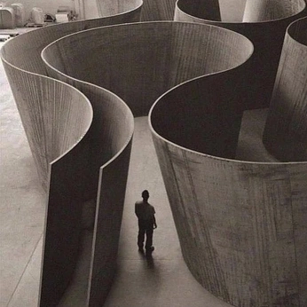 A cover of "LUGAR" cluster. The owner is kris. The cluster consists of 15 elements.