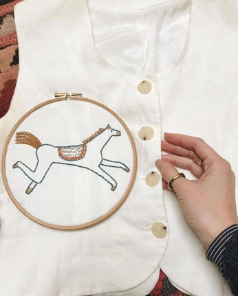 A cover of "Embroidery" cluster. The owner is cloudpinebranch. The cluster consists of 4 elements.