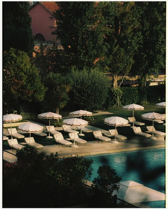 A cover of "Solare" cluster. The owner is remmbo. The cluster consists of 19 elements.