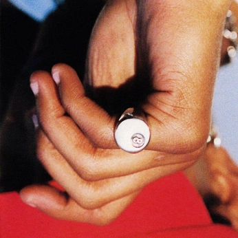 A cover of "touch" cluster. The owner is niuxi. The cluster consists of 14 elements.