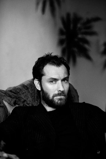 A cover of "idk" cluster. The owner is yannicschryber. The cluster consists of 2 elements.