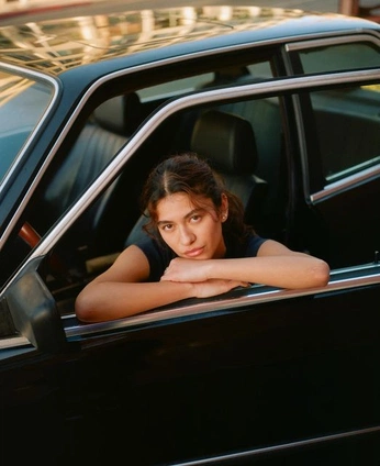 A cover of "Girlfriend Pics" cluster. The owner is lemonpepper. The cluster consists of 6 elements.