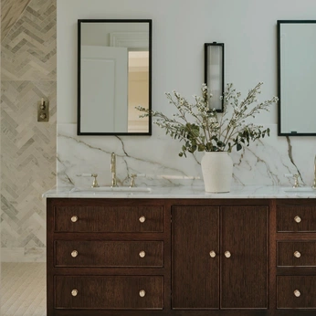 A cover of "Bathrooms" cluster. The owner is bethanyjanej. The cluster consists of 20 elements.