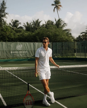 A cover of "cali hotel" cluster. The owner is agoodlook. The cluster consists of 15 elements.