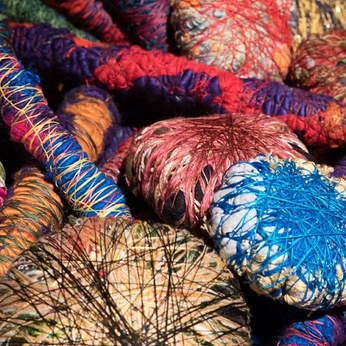 A cover of "textiles" cluster. The owner is yamoaa. The cluster consists of 69 elements.